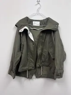 【美品】ZARAオリーブ色 フード付き マウンテンパーカー