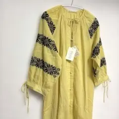 【タグ付き】ザンパ　ロングワンピース　イエロー　M 七分袖　刺繍　綿100%のサムネイル