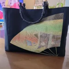 着物帯リメイク　扇子刺繍の黒トートバッグ