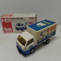 トミカ　いすゞ　エルフパネルトラック