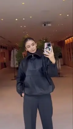 Frankie Shop レザーパーカー　辻直子さん着用