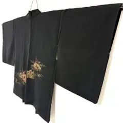 6k293 羽織　正絹　袷　黒　金色　赤　花柄　和装　着物
