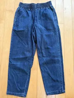 Item thumbnail for item 12903f95-a209-4e45-b624-93f2cfb7b70c