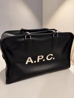 希少限定品✨美品✨A.P.C. アーペーセー　ボストンバック