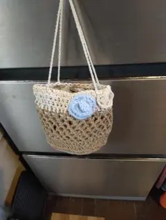 麻ひもで編んだバッグ新品☆☆☆(*^▽^*)
