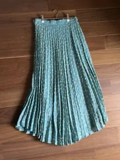 【美品】 TARO HORIUCHI / 水色プリーツスカートのサムネイル
