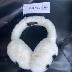 CHANEL ファー耳あて ホワイト