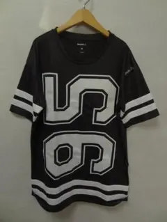Reebok レディース ナンバリング ブラック Tシャツ Mサイズ