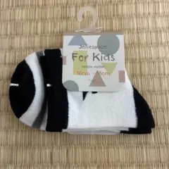 白黒キッズ靴下 16~18cm
