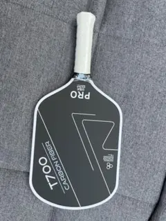 ピックルボール 硬式ラケット