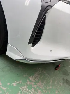 LC500フロントバンパー右ハーフスポイラーモデリスタのサムネイル