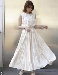 dazzlin ノースリーブ ティアード ロングワンピースのサムネイル