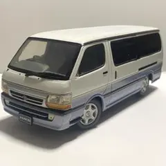 アオシマ　ハイエースバン100系SUPER GL1996年未開封1/24ミニカー アオシマ ハイエースバン100系SUPER GL1996年未開封1/24ミニカー
