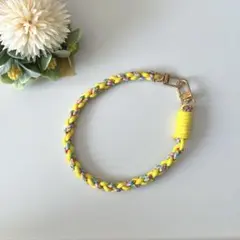 パラコード　ハンドストラップ　スマホストラップ　イエロー