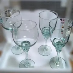 足高グラス　イタリア手作り　リサイクルガラス　レトロ　ワイン　飲み物　装飾用に