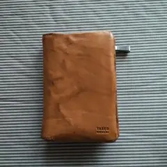 TAKEO KIKUCHI キャメル二つ折り財布