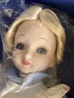 Item thumbnail for item e52e502a-b4a9-4911-ab7a-43205e8e9049