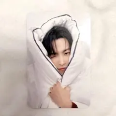 ATEEZ お布団トレカ ホンジュン