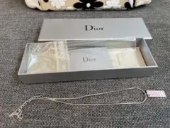 新品、未使用　Dior ピンクネックレス　ヴィンテージ