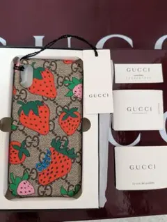 新品★グッチ iPhoneX Xs対応ケース GGスプリーム ストロベリー