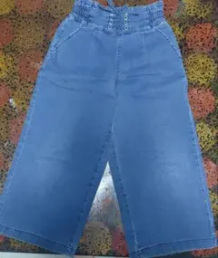 青色デニムスボン