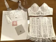 【値下げ】ホワイト ブライダルインナー D65