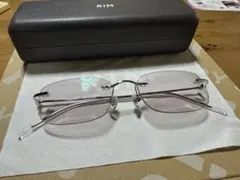 可視光線調光、ブルーレイ、度無しリムレスjins CASEは3択 - メルカリ