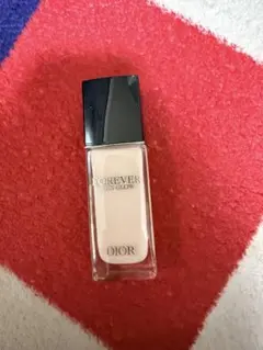 Dior スキンフォーエヴァーフルイドグロウ00