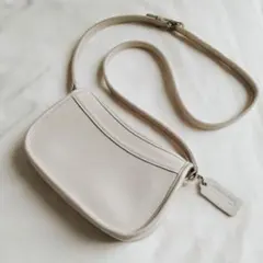 オールドコーチ　ミニショルダーバッグ　アイボリー　レザー　ポシェット