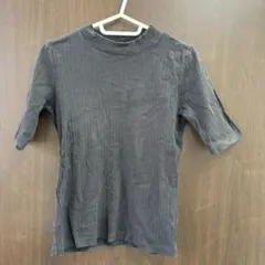 ★ユニクロ　リブハイネックT（5分袖）ストレッチ　二の腕カバー　リブ素材　M