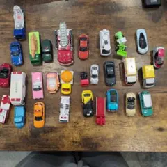 トミカ ミニカー 大量セット まとめ売りのサムネイル