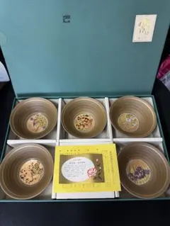 有田焼　花柄陶器小鉢セット 5個