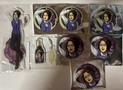 進撃の巨人　ハンジ　8点セット　HUB アクリルスタンド　缶バッジ　チャーム