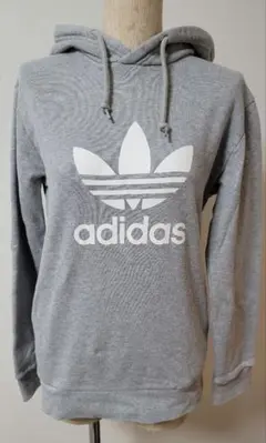 Adidas　グレーパーカー　XS