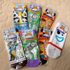 Disney トイストーリー 4 ソックス 靴下 22〜24㎝