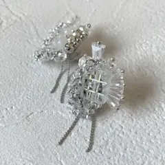 大ぶりピアス 透明 クリア シルバーカラー チェコファルファーレ スクエア