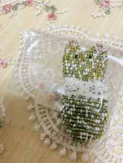 ブローチ ビーズ ビーズ刺繍 ⑤ 黄色 猫