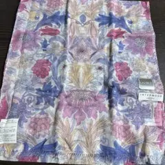 INTERMODE LIBERTY☆UV加工 花柄スカーフのサムネイル