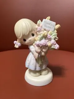 未使用 プレシャスモーメンツ 花束を持つ少女 フィギュア フィギリン 置物 陶器