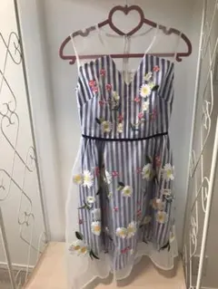 chestyマーガレットワンピース