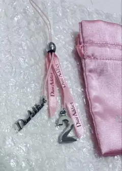 ディオール　スマホ　ストラップ　アディクト ノベルティ　袋付き　リボン　ピンク