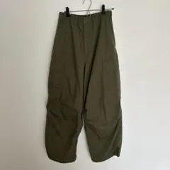 GU スーパーワイドカーゴパンツのサムネイル