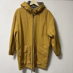 アクアスキュータム　ジッパーコート　フード付きマスタードイエロー