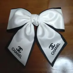 CHANEL　シャネル　リボン付きシュシュ