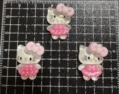 【大】ネイルパーツ　デコパーツ　ハローキティ　キャラクター全身キティ