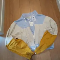 Bershka マルチカラー ジップアップジャケット 未使用品
