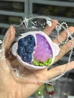 Item thumbnail for item c042ecab-682b-4235-aebc-fbaffc5edc0d