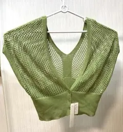 【新品未使用】グリーン ニットベスト Fサイズ 透け感 カーディガン