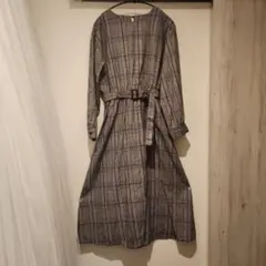 チェック柄　ウエストベルト付き　ワンピース