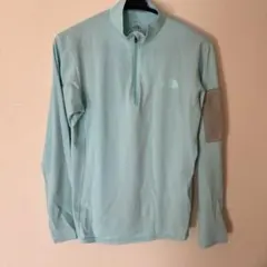 The North Face ライトブルーシャツ